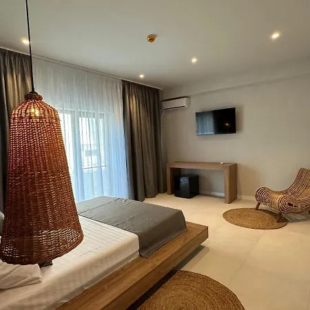 Luuma Guest house *