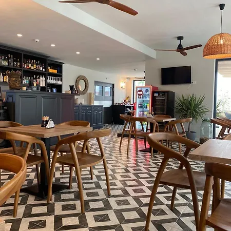 ゲストハウス Luuma